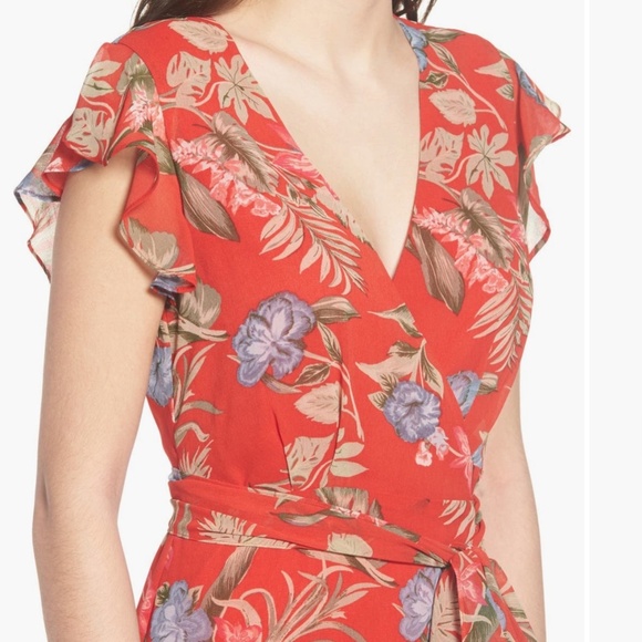 WAYF Clara Wrap Dress Botanical Red Print Floral High Low Ruffle Hem Size Medium - Picture 6 of 16